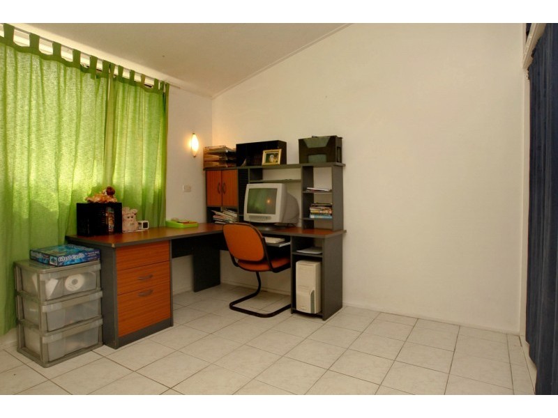 17 Hicks Street, Kirwan QLD 4817