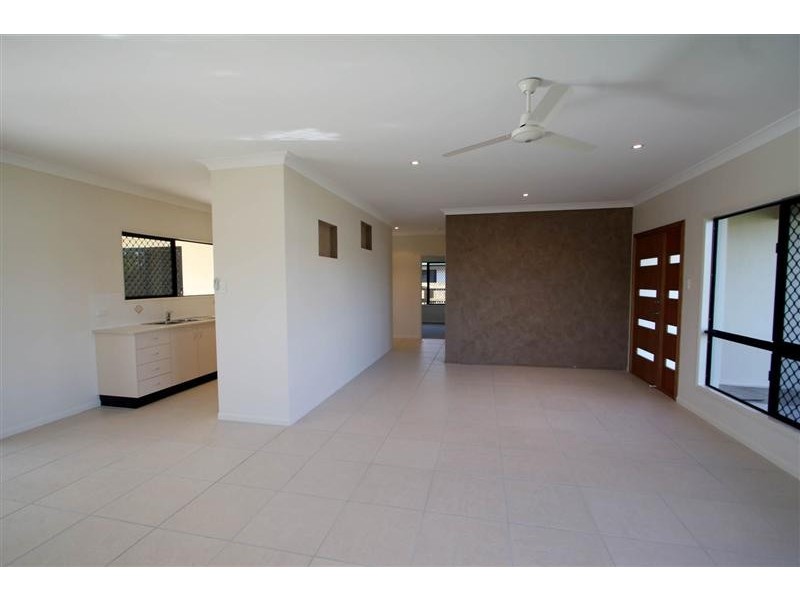 20  Dundabella Drive, Deeragun QLD 4818