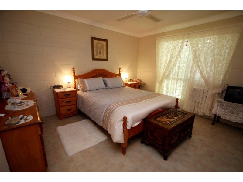 40 Carbine Court, Kelso QLD 4815