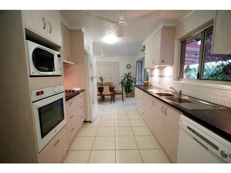 19 Narangi Street, Heatley QLD 4814