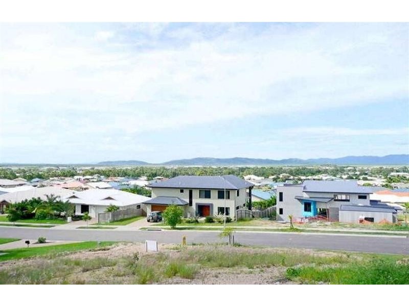 37 Timbury Way, Mount Louisa QLD 4814