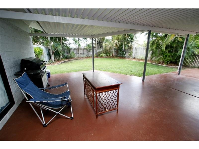 23 Amber Avenue, Rasmussen QLD 4815