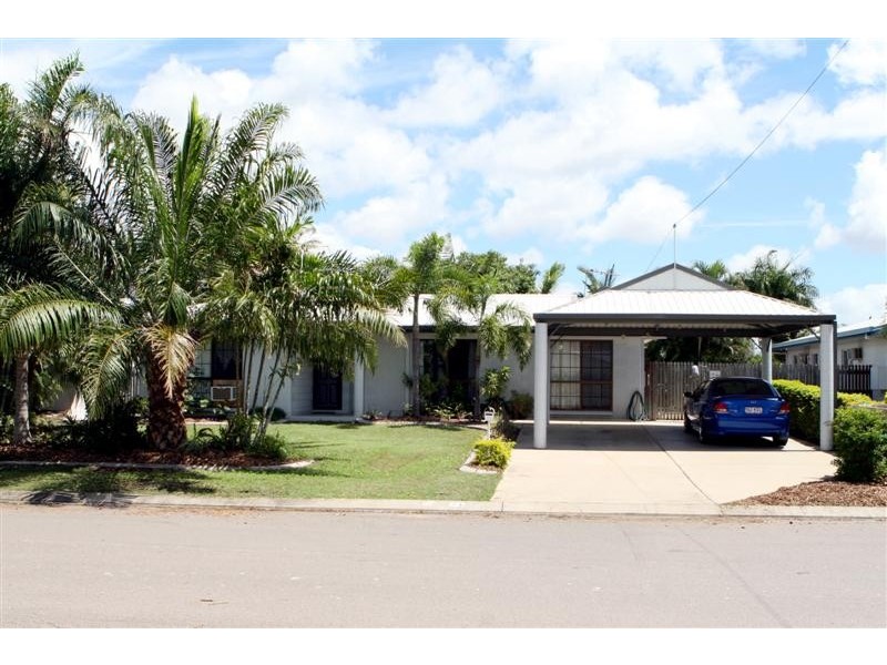 23 Amber Avenue, Rasmussen QLD 4815