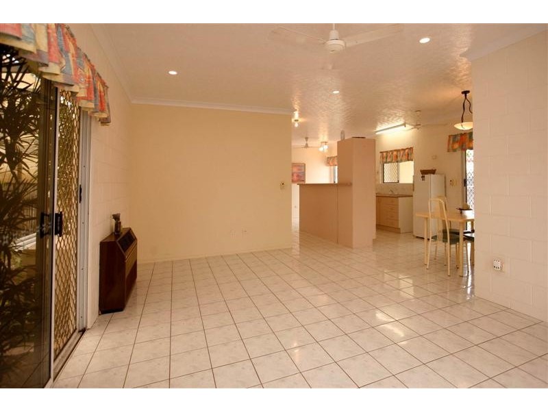 15 Thistle Court, Rasmussen QLD 4815