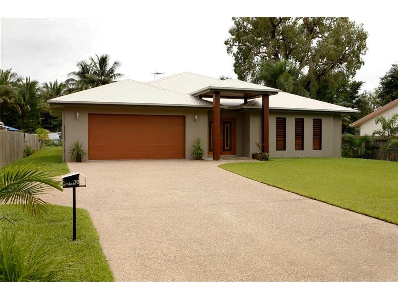 39 Marina Drive, Bushland Beach QLD 4818