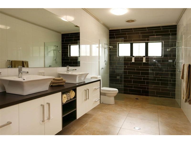 39 Marina Drive, Bushland Beach QLD 4818