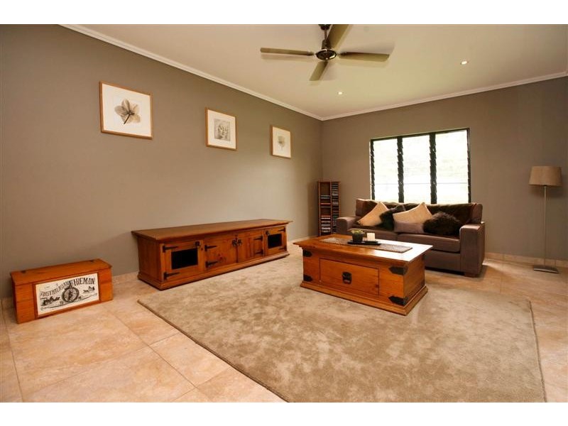 39 Marina Drive, Bushland Beach QLD 4818