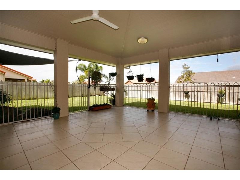 92 River Boulevard, Idalia QLD 4811