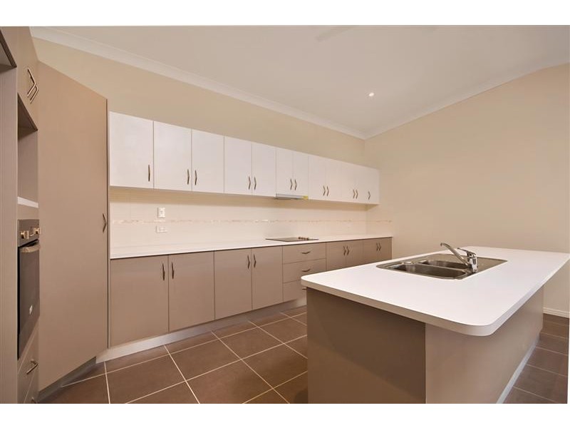 162 Goicoechea Dr, Bushland Beach QLD 4818