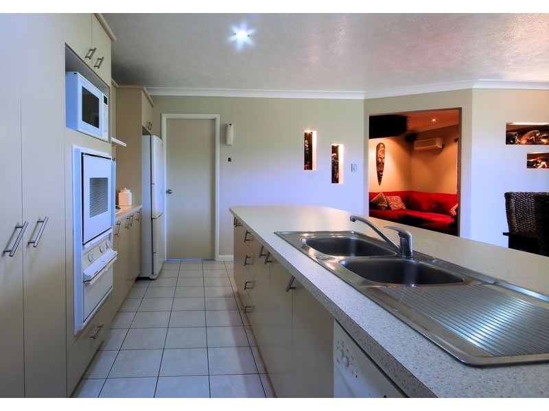 81 Glenrock Drive, Rasmussen QLD 4815