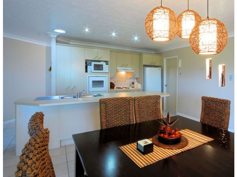 81 Glenrock Drive, Rasmussen QLD 4815