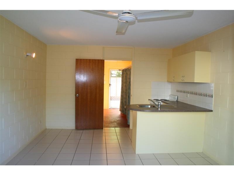 5/19 Ryan Street, North Ward QLD 4810