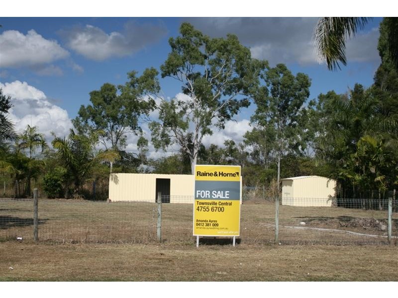 16 Robert Towns Crescent, Condon QLD 4815