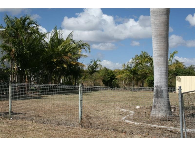 16 Robert Towns Crescent, Condon QLD 4815