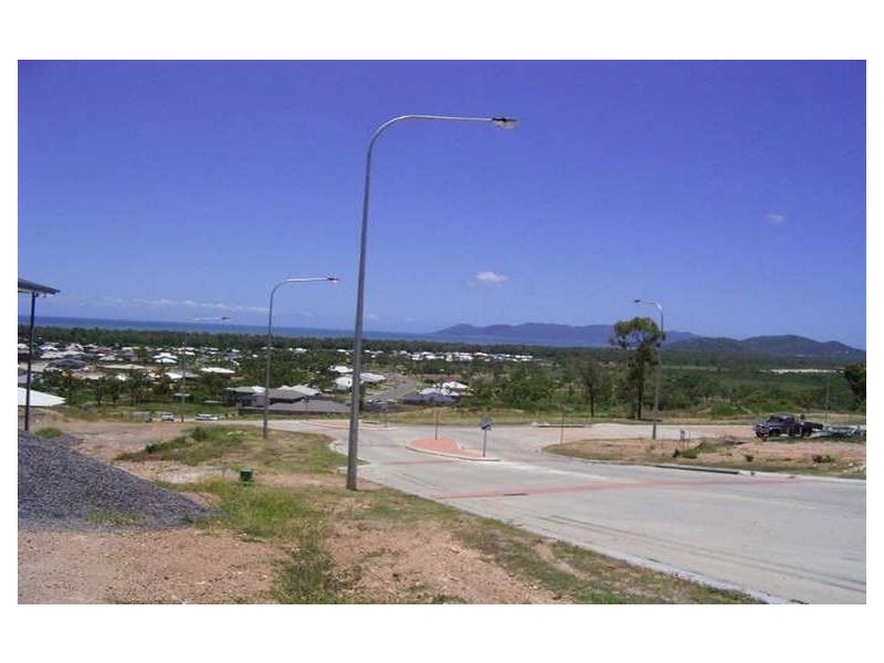 54 Goicoechea Drive, Bushland Beach QLD 4818