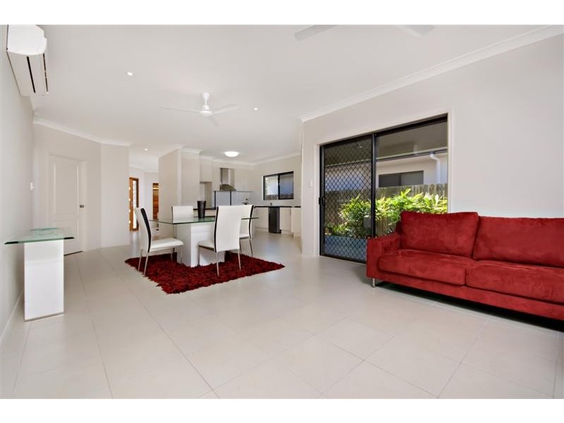 14 Dunlop Street, Kelso QLD 4815