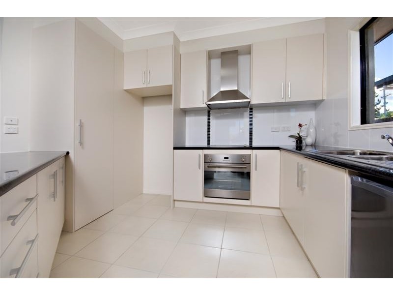 14 Dunlop Street, Kelso QLD 4815