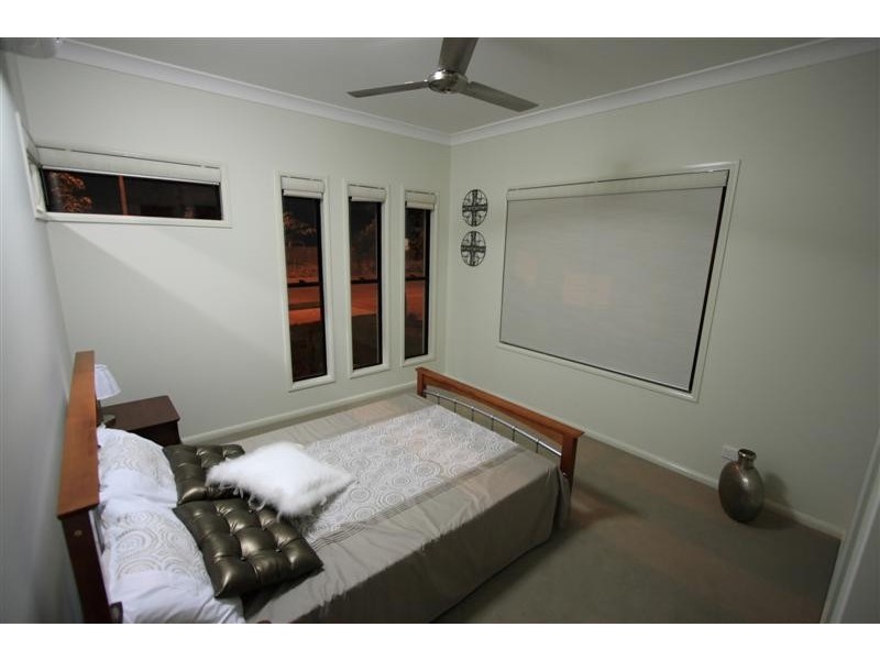 42 Dunlop Street, Kelso QLD 4815