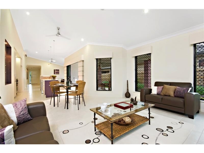 18 Dunlop Street, Kelso QLD 4815