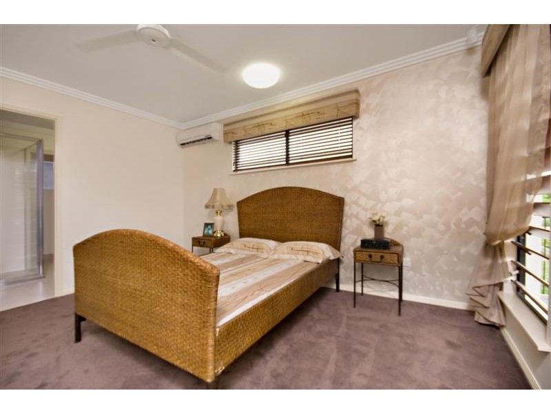 20 Dunlop Street, Kelso QLD 4815