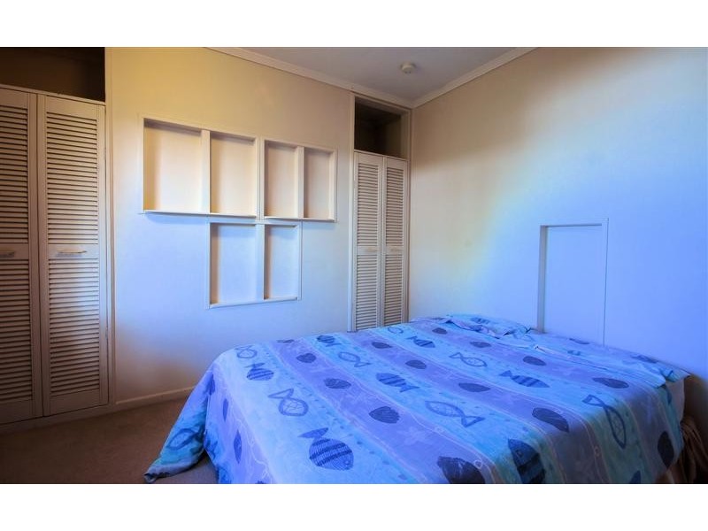 18 Karina Crescent, Rasmussen QLD 4815