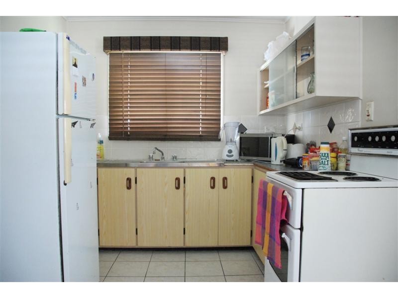 313 Charles Street, Cranbrook QLD 4814