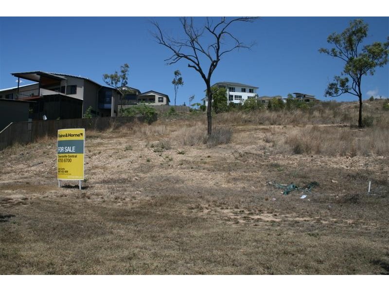 45 Shutehaven Circuit, Bushland Beach QLD 4818