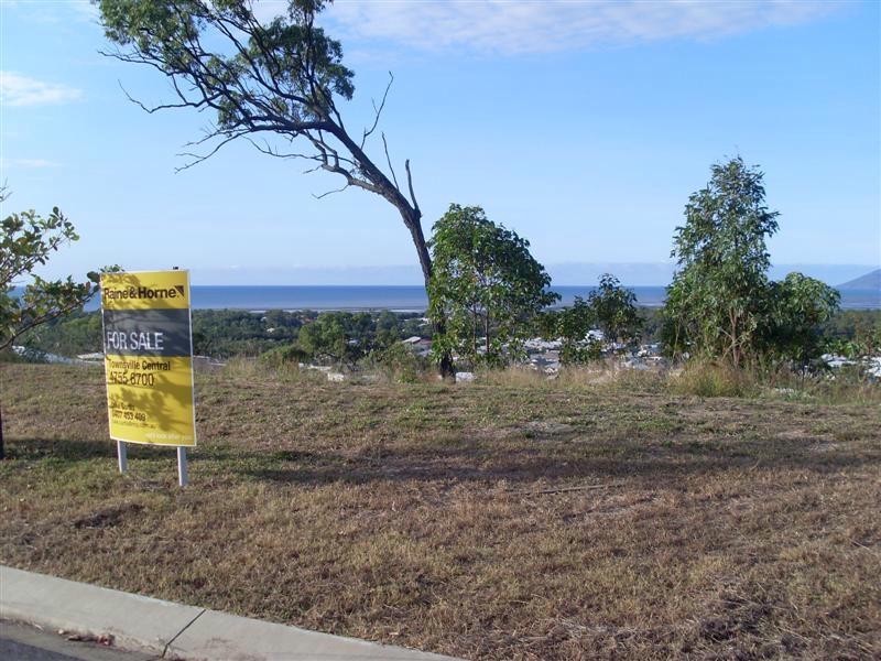 3 Brewer Court, Bushland Beach QLD 4818