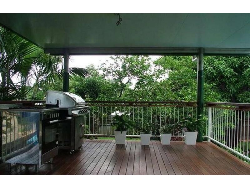 28 Julia Street, Kirwan QLD 4817