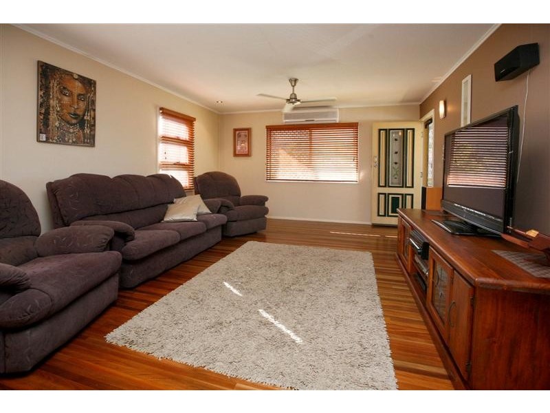 26 Ives Street, Kirwan QLD 4817