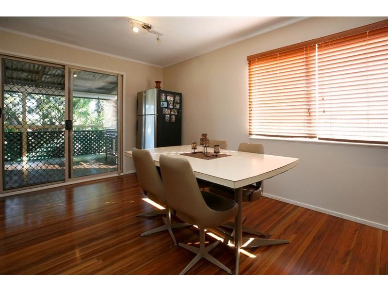 26 Ives Street, Kirwan QLD 4817