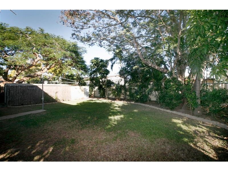 26 Ives Street, Kirwan QLD 4817