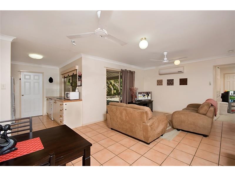12 Bellamy Drive, Rasmussen QLD 4815