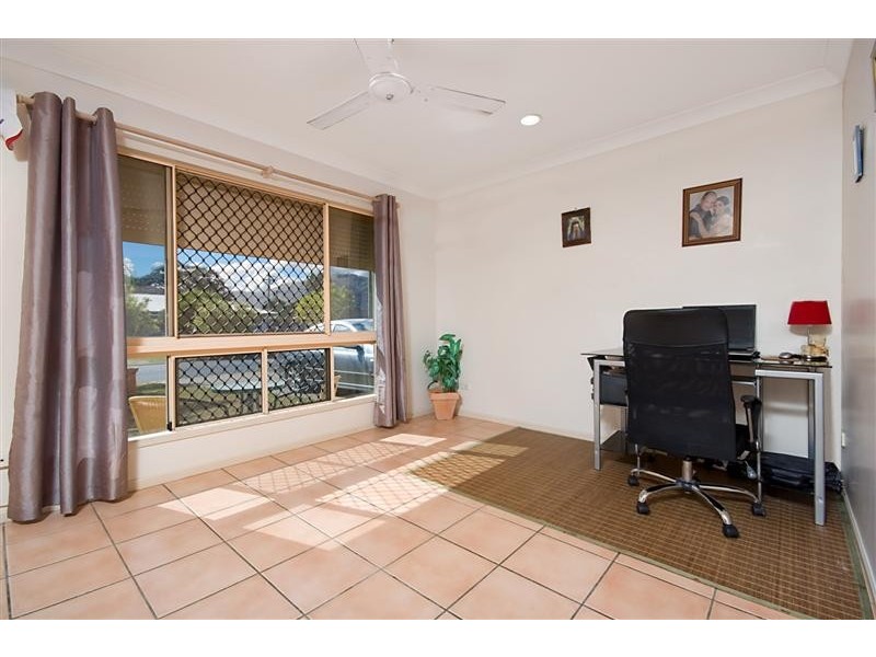 12 Bellamy Drive, Rasmussen QLD 4815
