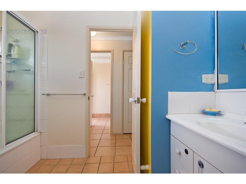 12 Bellamy Drive, Rasmussen QLD 4815