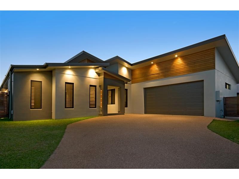 7 Mentmore Court, Bushland Beach QLD 4818