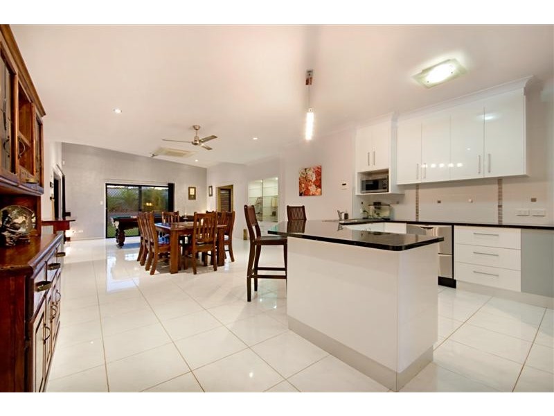 7 Mentmore Court, Bushland Beach QLD 4818