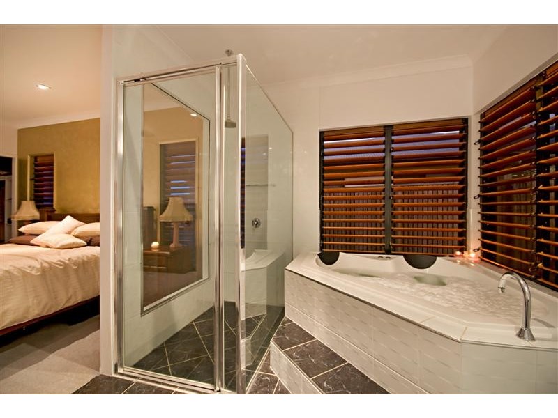 7 Mentmore Court, Bushland Beach QLD 4818