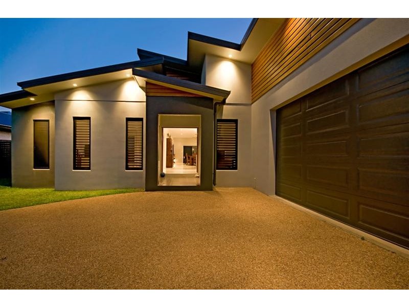 7 Mentmore Court, Bushland Beach QLD 4818