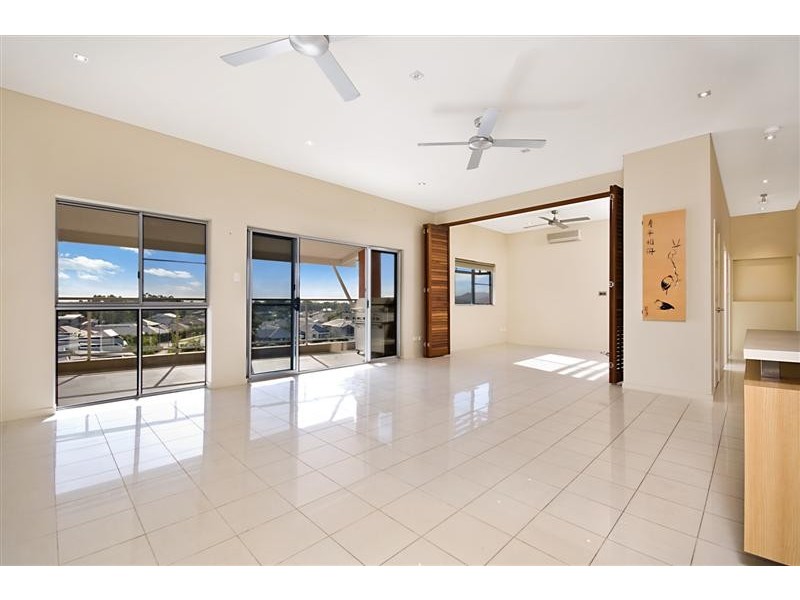 14/237 Riverside Bld, Douglas QLD 4814