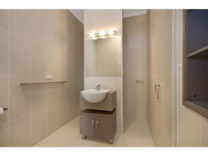 14/237 Riverside Bld, Douglas QLD 4814