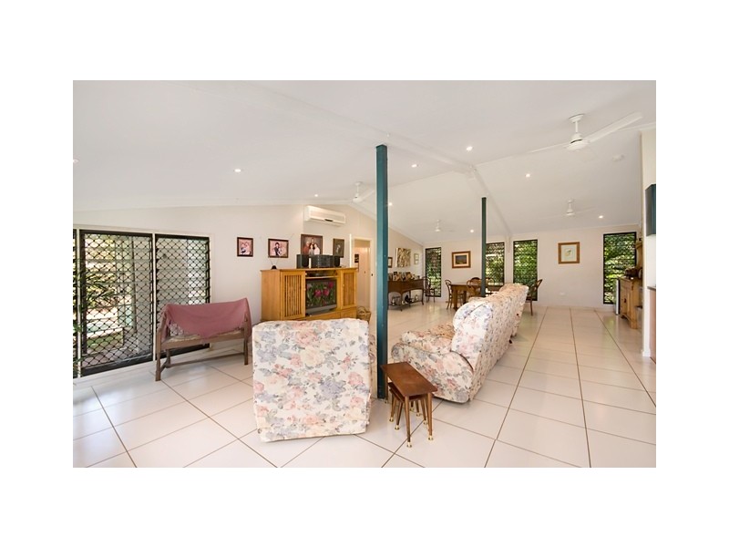 12  Barrallier Place, Cranbrook QLD 4814