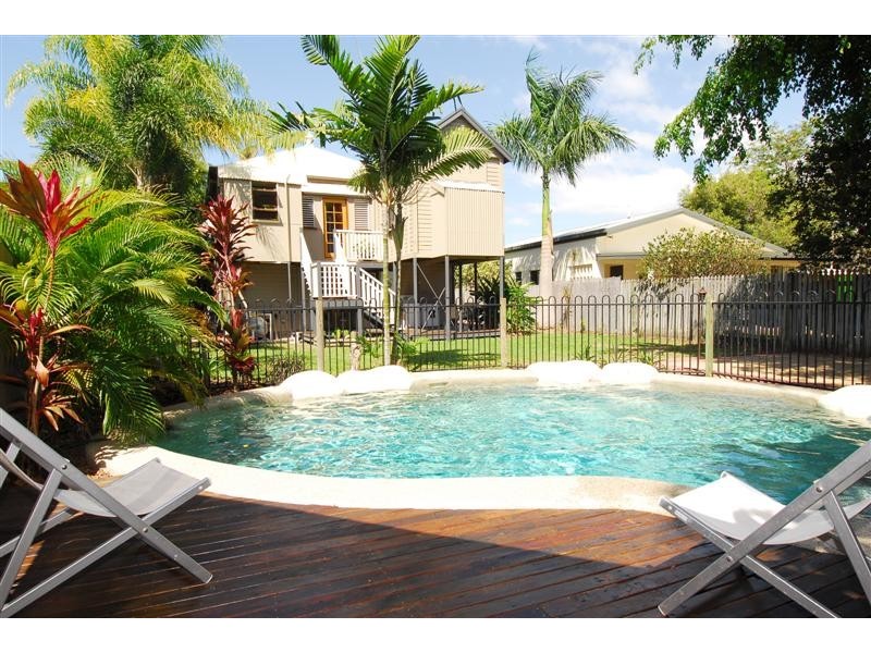 26 Tenth Avenue, Railway Estate QLD 4810