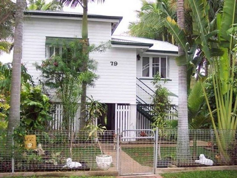 79 Robertson Street, Railway Estate QLD 4810