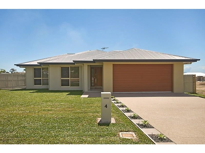 4 Chloe Court, Mount Louisa QLD 4814