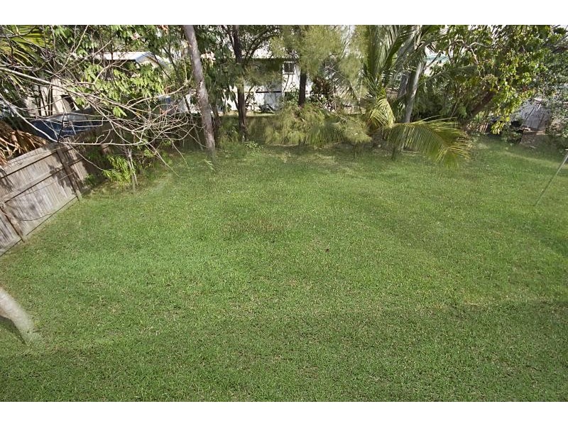 8 Bainbridge Street, Heatley QLD 4814