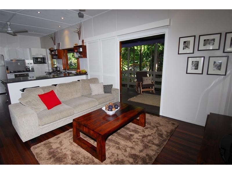 172  Corcoran Street, Currajong QLD 4812