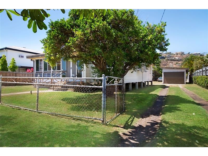 92 The Esplanade, Townsville QLD 4810