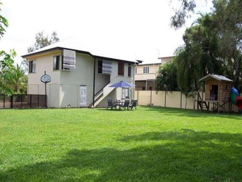 93 Robertson Street, Railway Estate QLD 4810