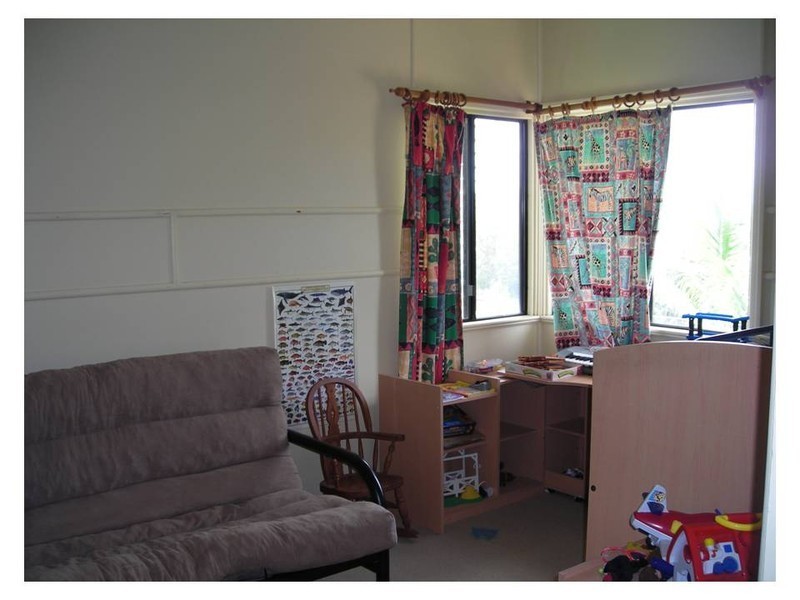 93 Robertson Street, Railway Estate QLD 4810